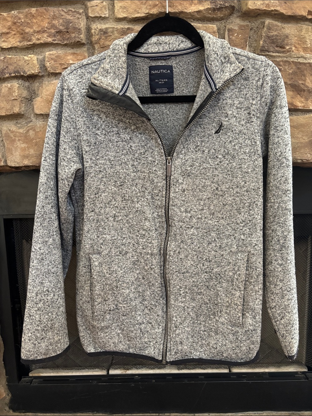 Nautica Heather Gray and Black Full-Zip Sweater Jacket w/ Pockets XL
